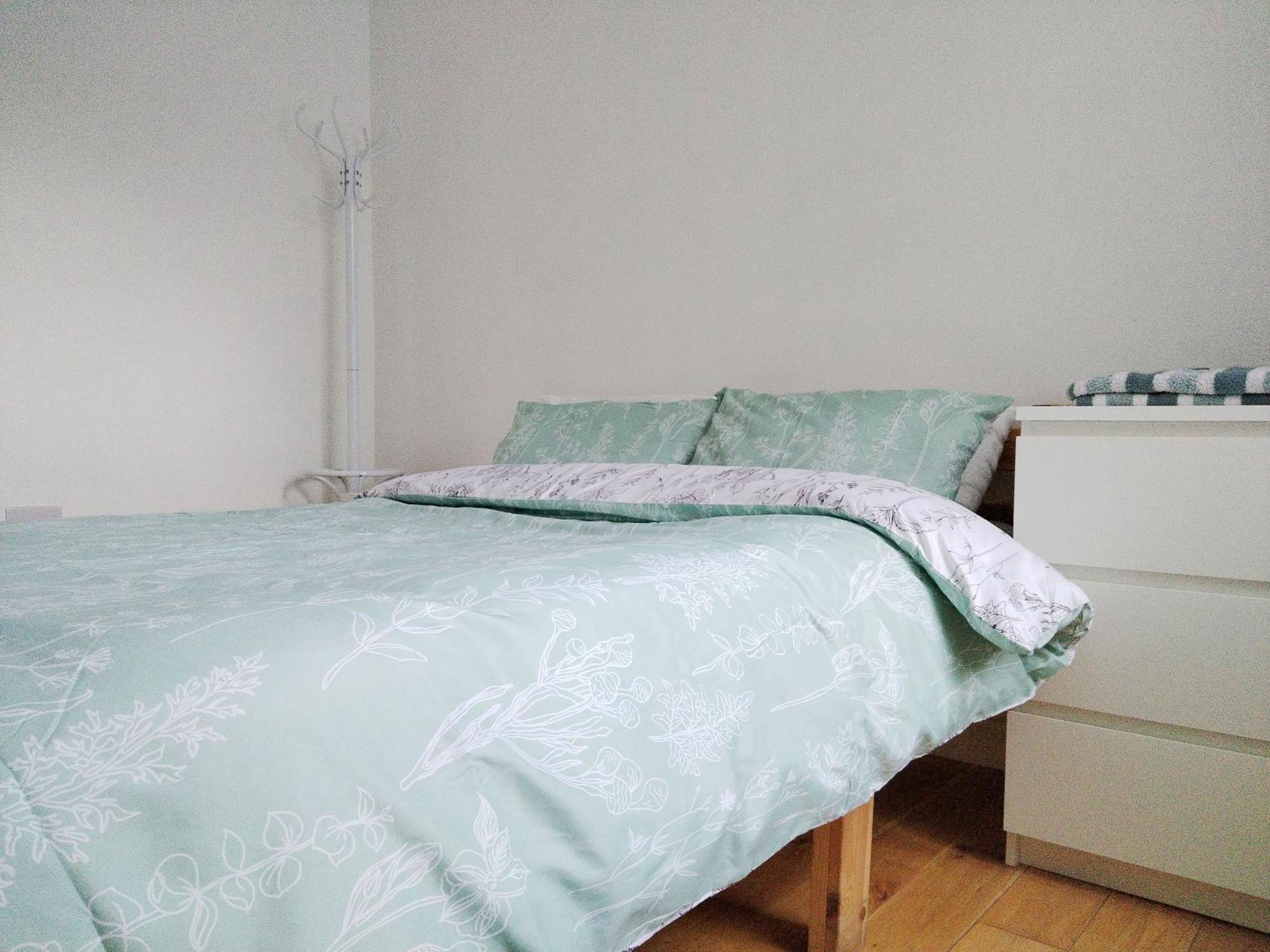 Cosy Rooms Near Canary Wharf & The O2 Лондон Экстерьер фото